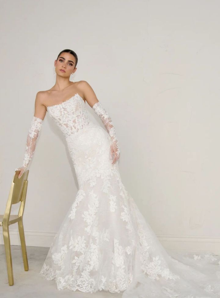 2026 Justin Alexander-43-26 Balık Kesim Straplez Göğüs Dekolteli Gelinlik