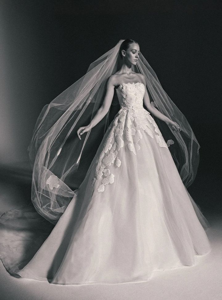 2025 Elie Saab -14-25