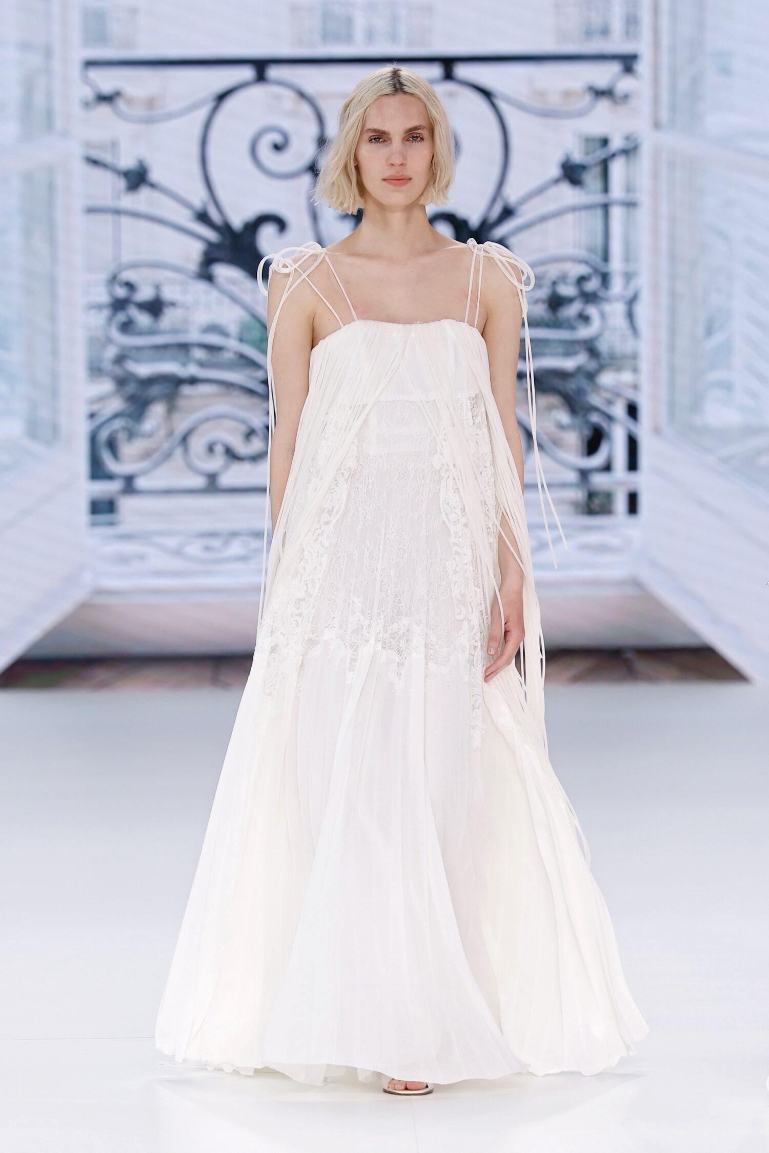 2026 Yolan Cris -35-26