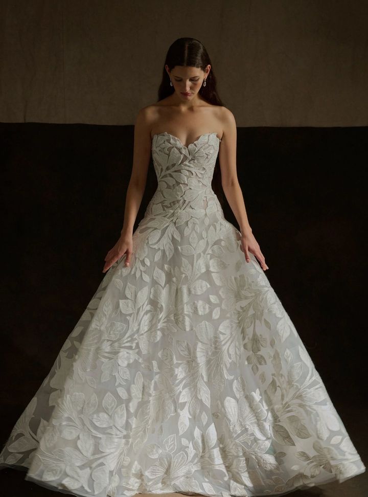 2026 Enaura-21-26 A Kesim Straplez Modern Gelinlik