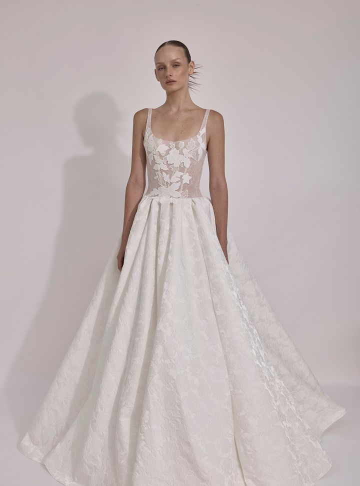 2026 Mira Zwillinger 21-26 A Kesim Göğüs Dekolteli Romantik Gelinlik