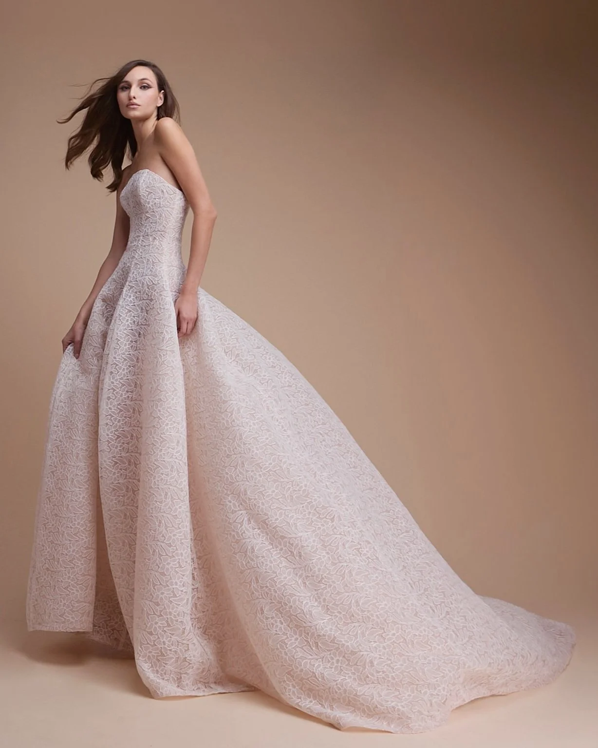 2026 Jaclyn Whyte -11-26 A Kesim Straplez Romantik Gelinlik