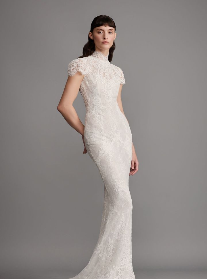 2026 House Of Gilles 47-26 Balık Kesim Tarlatansız Sırt Dekolteli Gelinlik