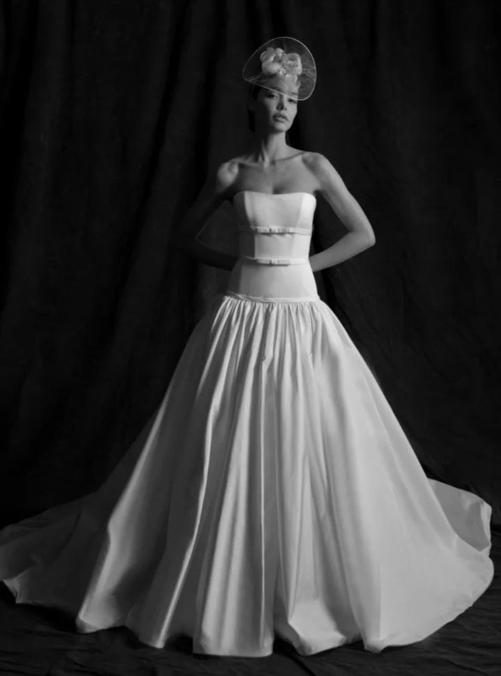 2025 Mark Ingram -27-25 A Kesim Straplez Modern Gelinlik