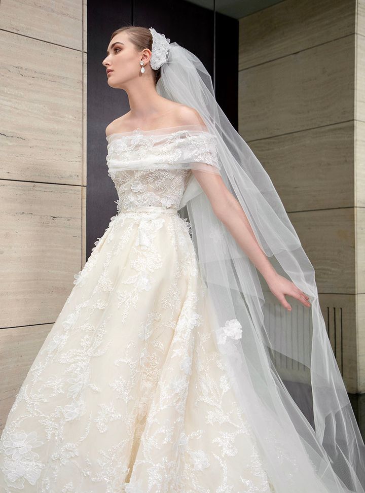 Elie Saab Çiçekli Gelinlik