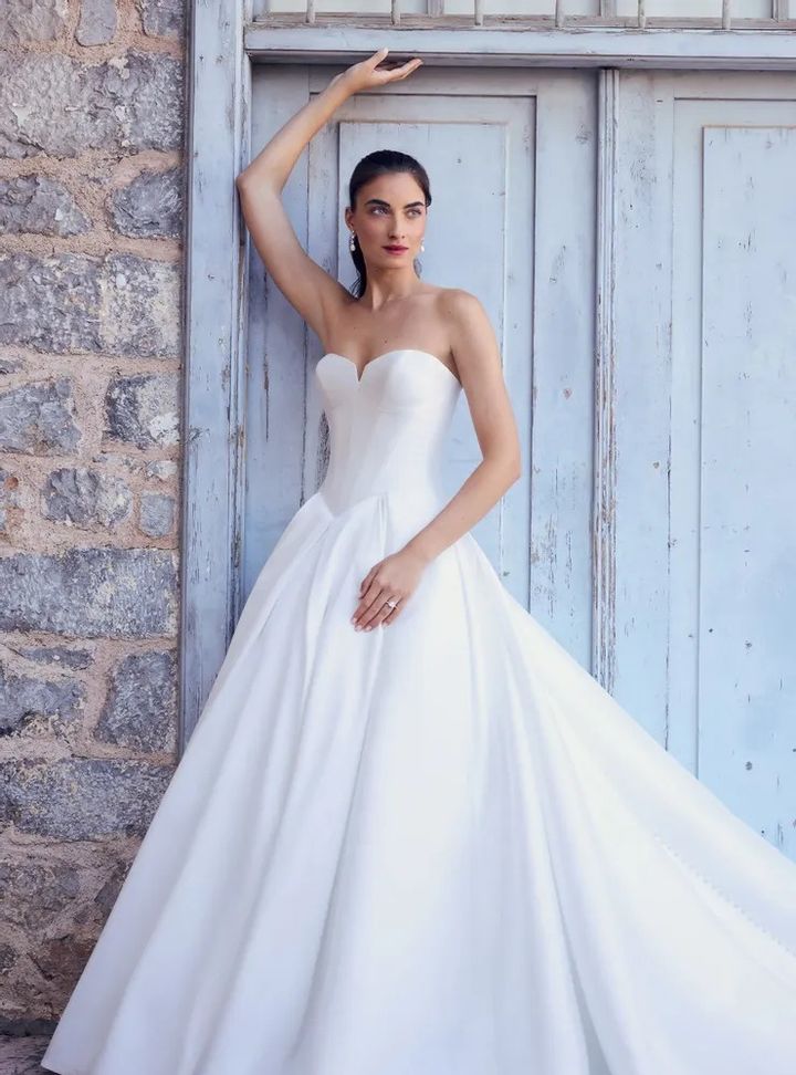2025 Sophia Tolli -8-25 A Kesim Straplez Modern Gelinlik