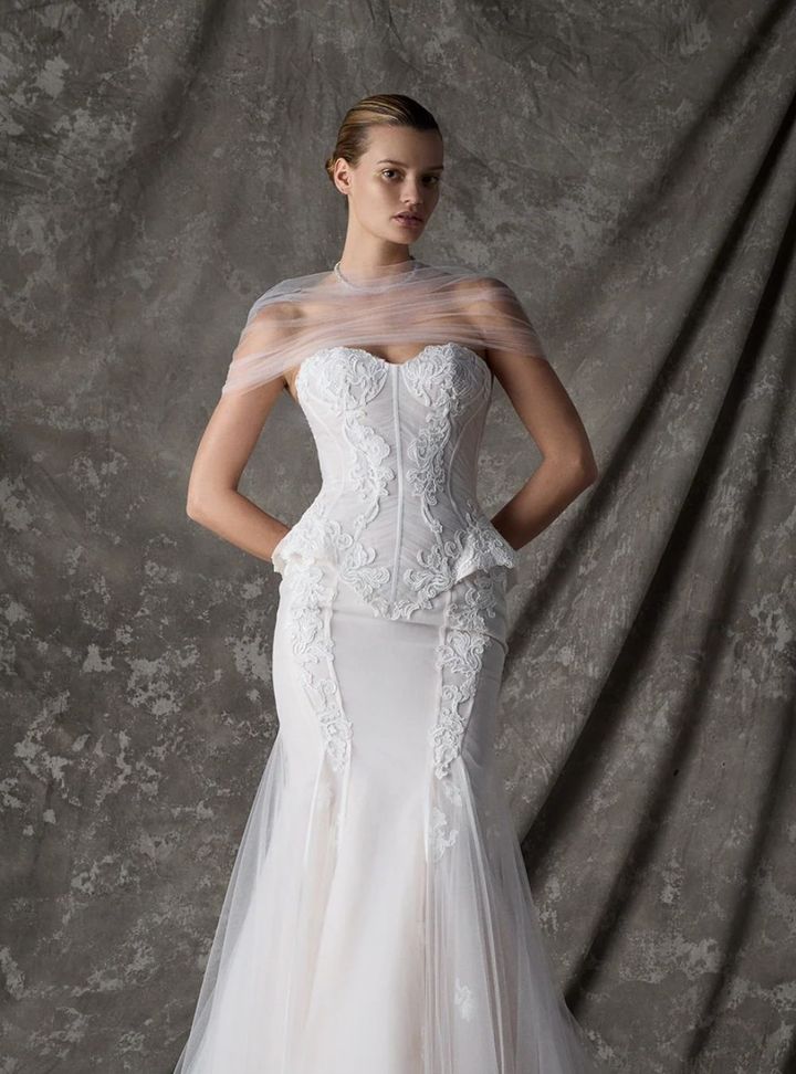 2026 Ines di Santo -41-26 Balık Kesim Straplez Modern Gelinlik