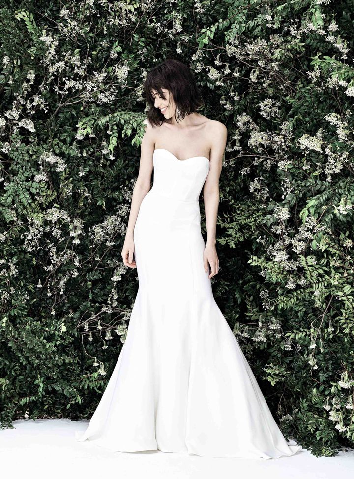 Carolina Herrera Balık Kesim Straplez Gelinlik