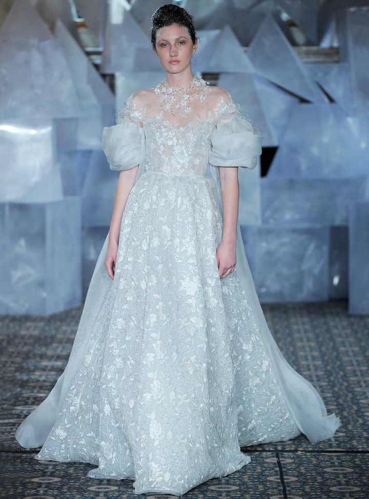 Mira Zwillinger Karpuz Kollu Gelinlik