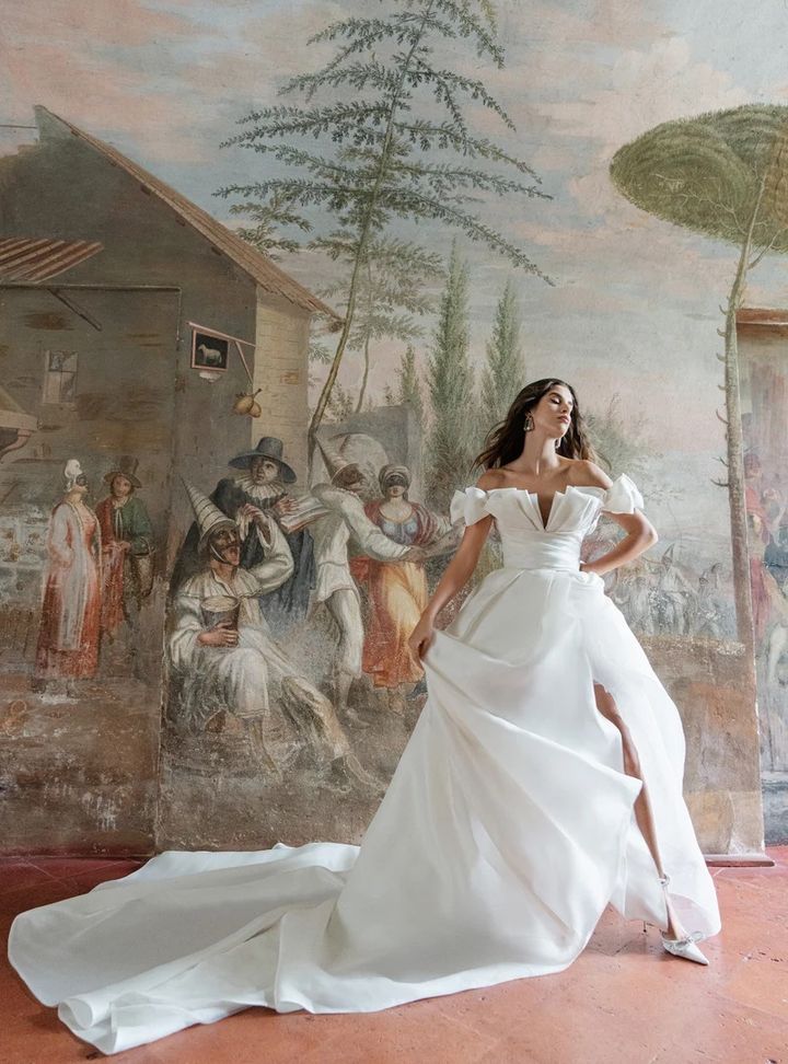 2025 Monique Lhuillier -12-25