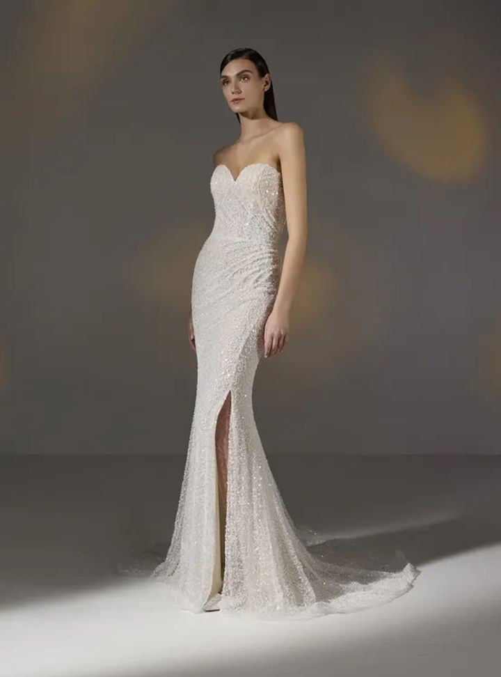 2025 Pronovias -19-25
