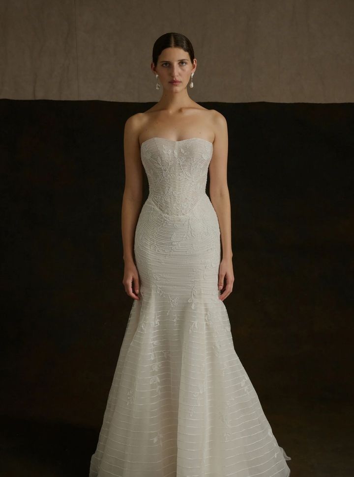 2026 Enaura-20-26 Balık Kesim Straplez Modern Gelinlik