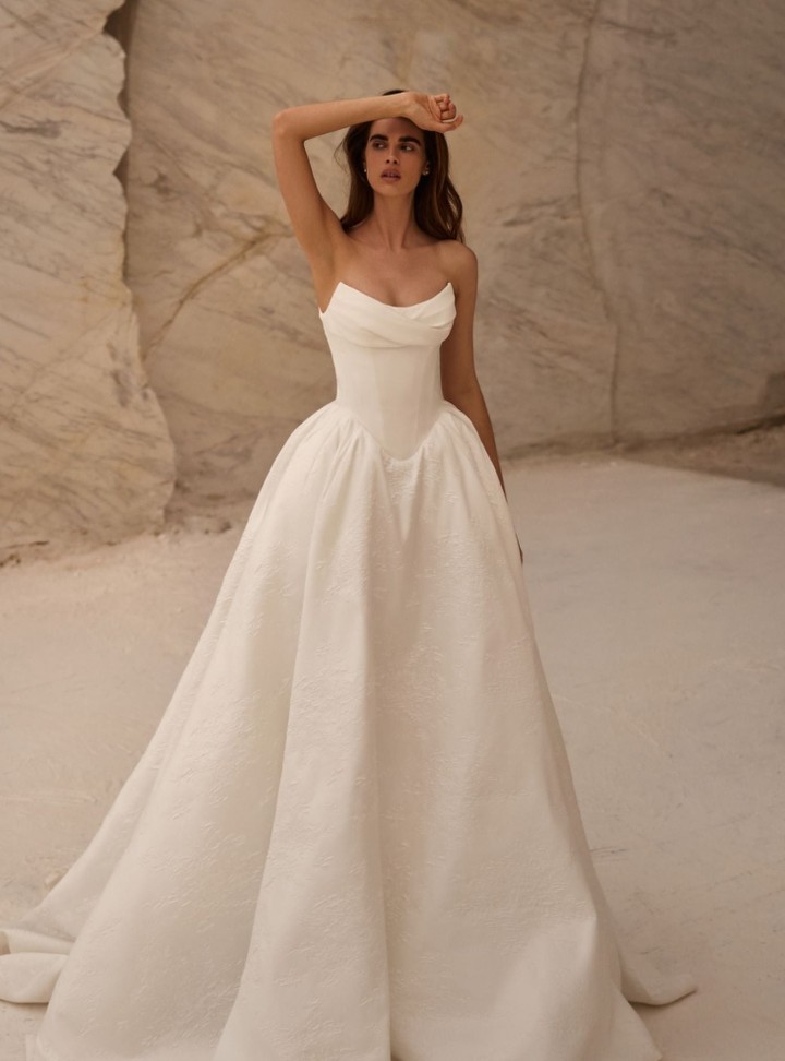 2026 Milla Nova -29-26 A Kesim Straplez Modern Gelinlik