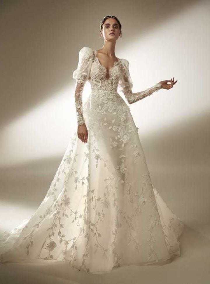 Pronovias Balon Kollu Gelinlik