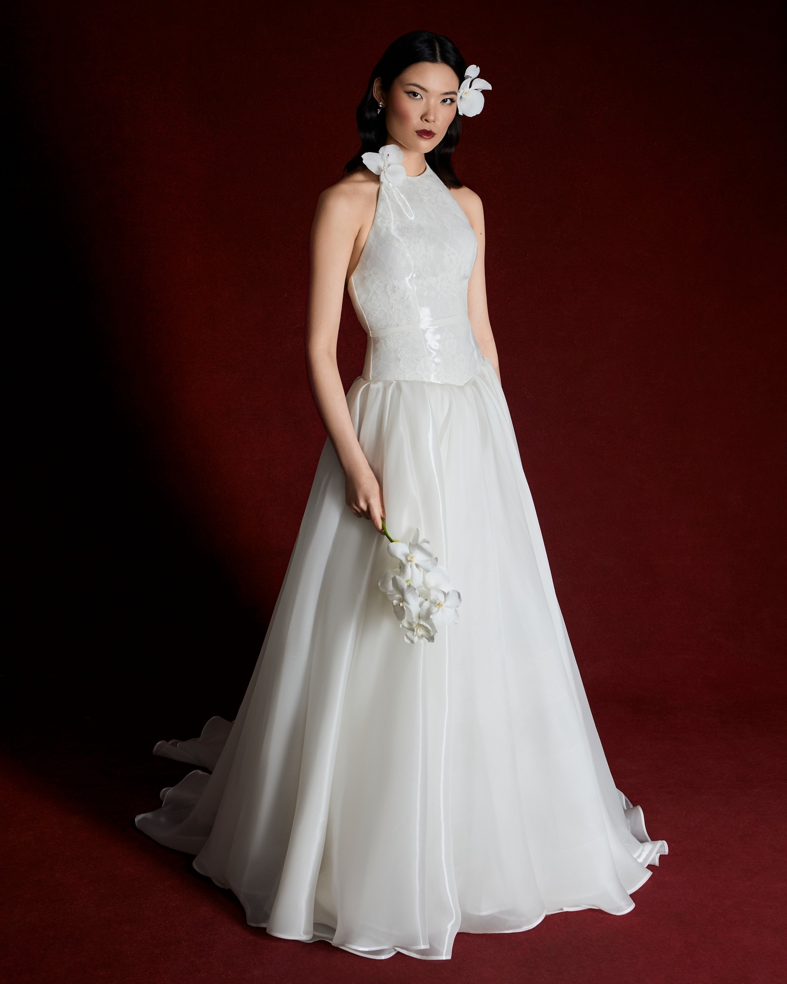 2026 Nadia Manjarrez 11-26 Prenses Kesim Halter Yaka Romantik Gelinlik