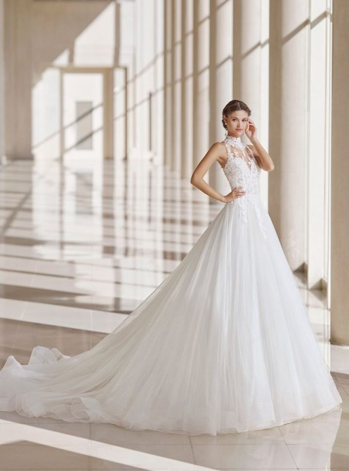 Kuyruklu Prenses Model Gelinlik