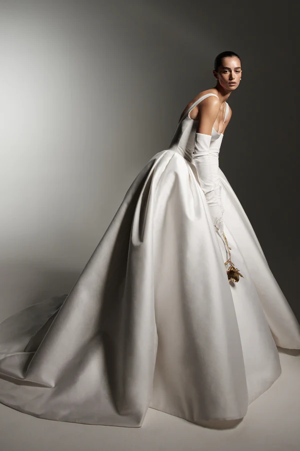 2026 Monique Lhuillier -3-26