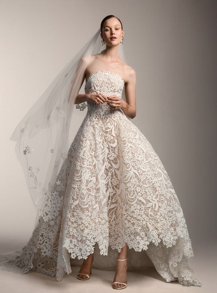 2026 Oscar de la Renta-5-26 A Kesim Straplez Göğüs Dekolteli Gelinlik