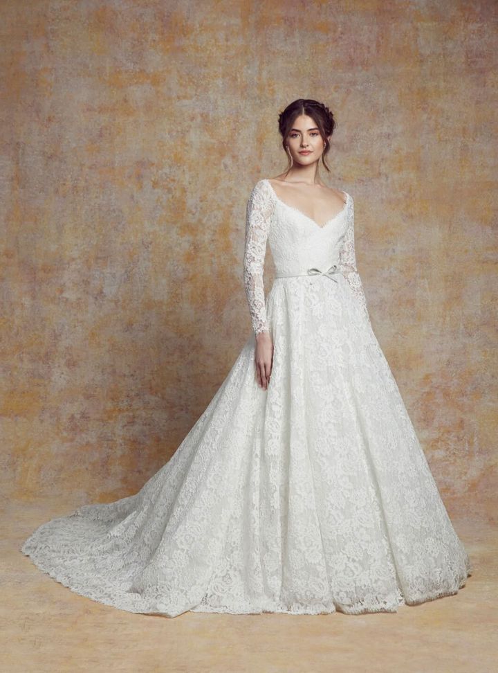 Marchesa Uzun Kollu Gelinlik