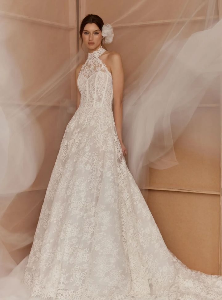 2026 Francesca Miranda-22-26 Prenses Kesim Sırt Dekolteli Halter Yaka Gelinlik