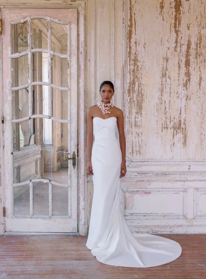 2025 Sareh Nouri -14-25 Balık Kesim Gelinlik