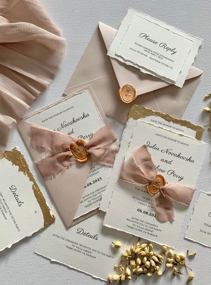 Altın Yaldızlı Pudra Davetiye Altın Varaklı Düğün Davetiye