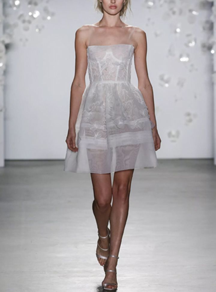 Mira Zwillinger Mini Gelinlik