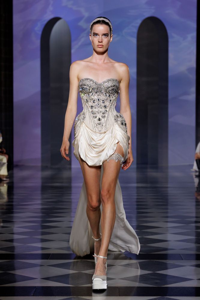 2026 Milla Nova -10-26