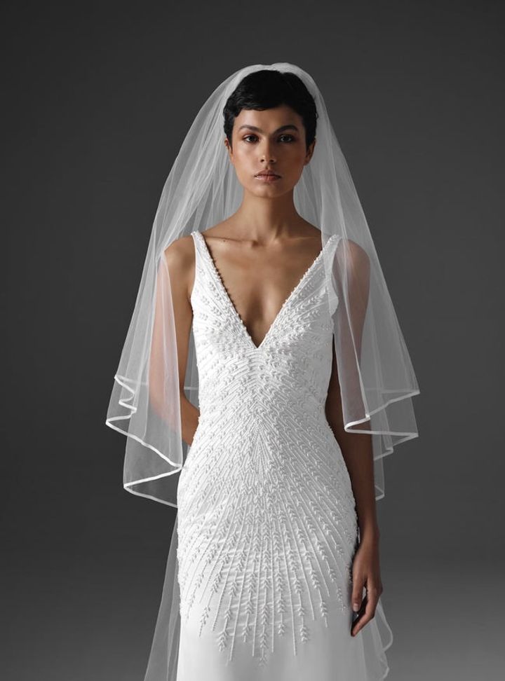 2025 Naeem Khan -5-25 A Kesim V Yaka Gelinlik