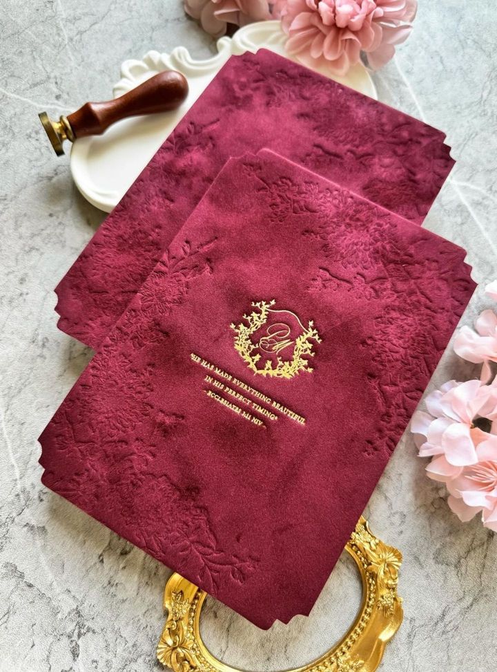 DVT-214-26 Kadife Düğün Davetiye