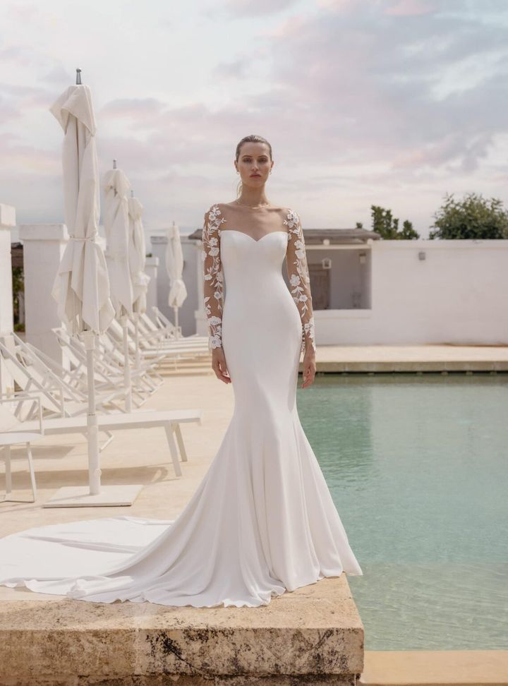 2026 Modeca Gelinlik 221-26 Balık Kesim Straplez Sırt Dekolteli Gelinlik