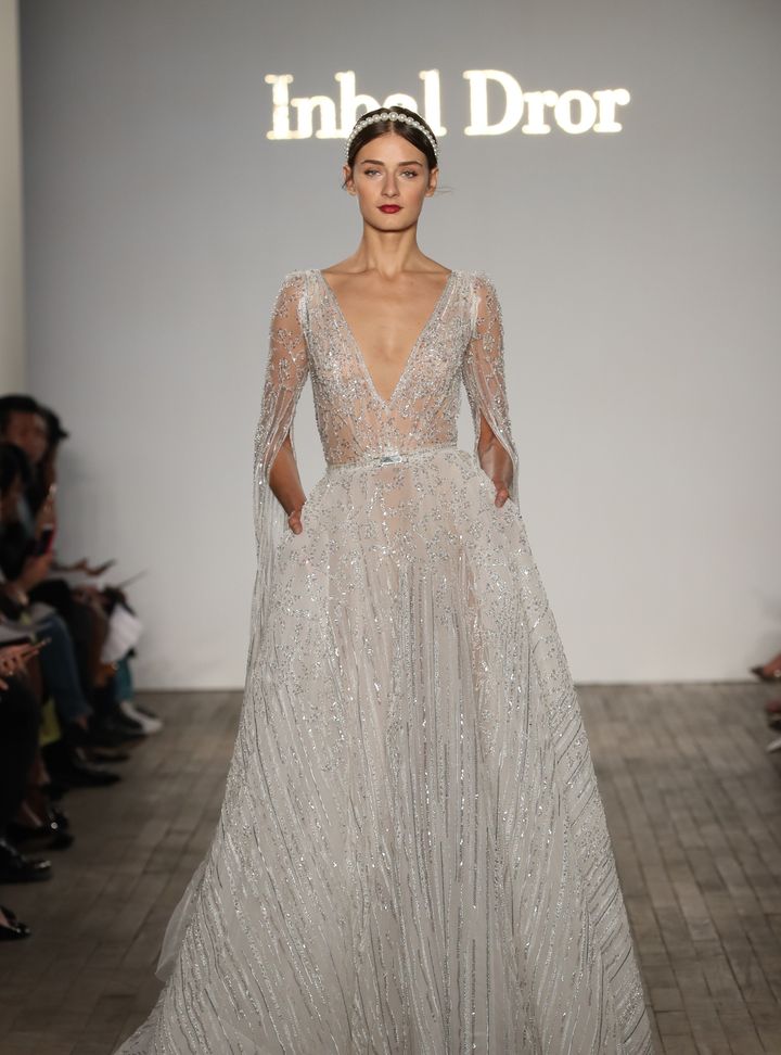 Inbal Dror İspanyol Kollu Gelinlik Modeli