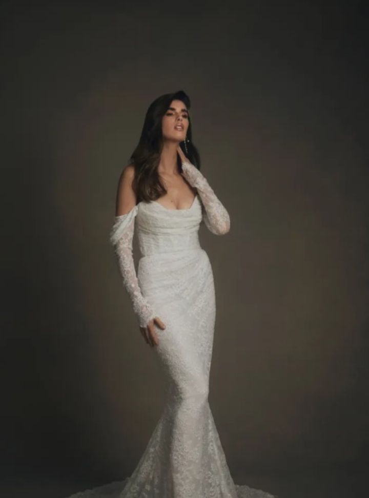 2025 Katherine Tash -5-25 Balık Kesim V Yaka Modern Gelinlik