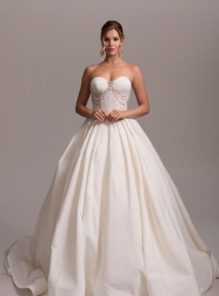 2026 Verdin 19-26 Prenses Kesim Straplez Vintage Gelinlik