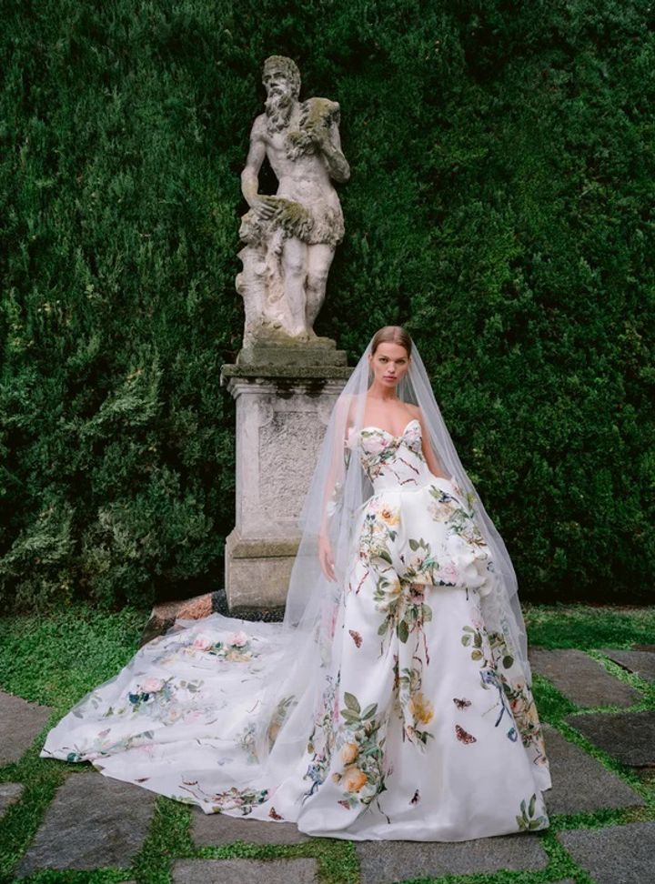 2025 Monique Lhuillier Renkli A Kesim Gelinlik