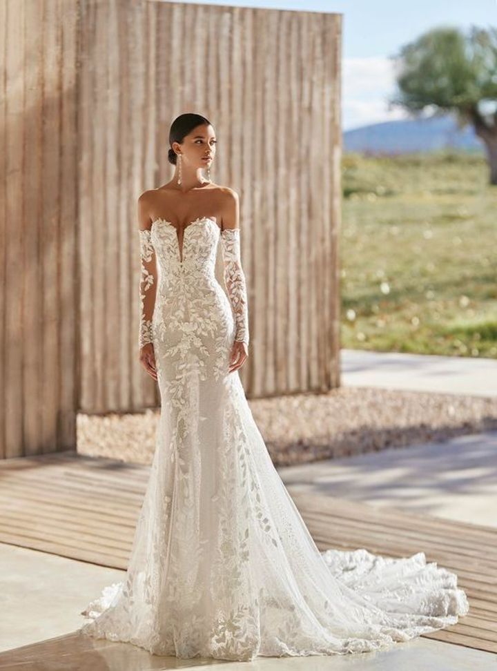 2025 Rosa Clara 01-25