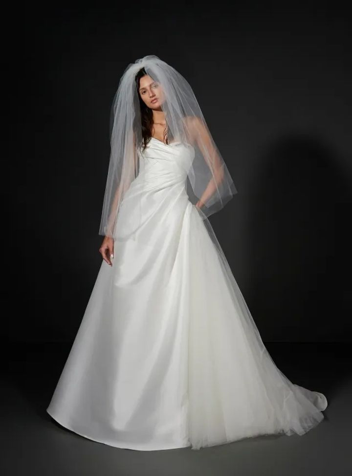 2025 Vera Wang Straplez Yaka A Kesim Gelinlik