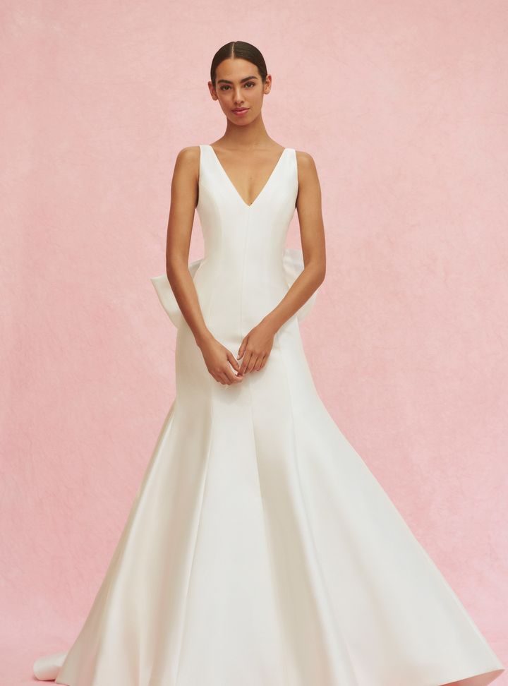 Carolina Herrera V Yaka Sade Gelinlik