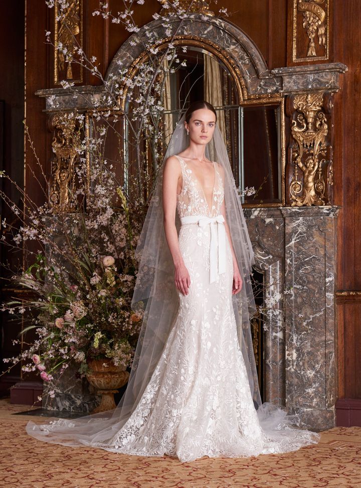 Monique Lhuillier Fiyonk Detaylı Yarım Balık Gelinlik