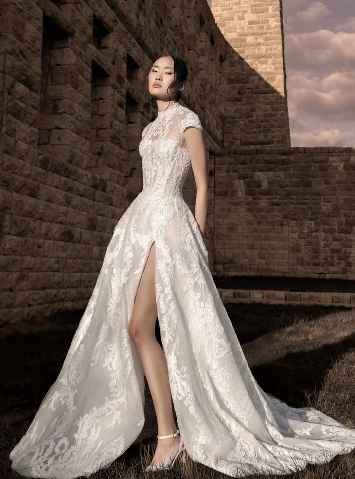 2026 Saiid Kobeisy -38-26 A Kesim Sırt Dekolteli Hakim Yaka Gelinlik