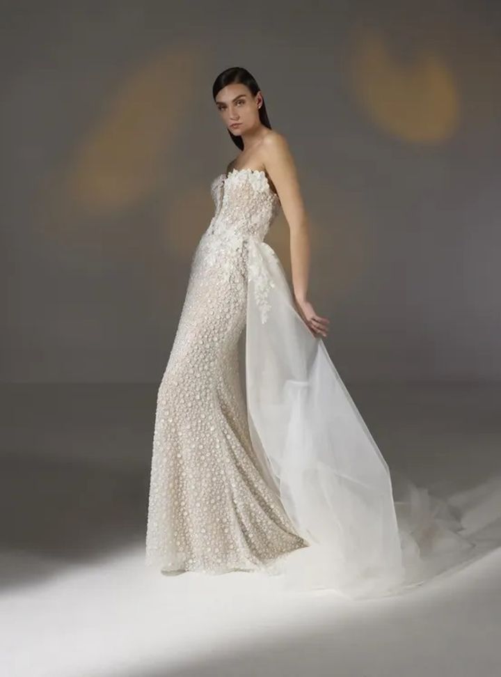 2025 Pronovias -17-25