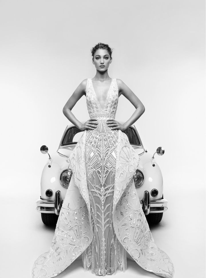 Zuhair Murad Derin V Yakalı Gelinlik