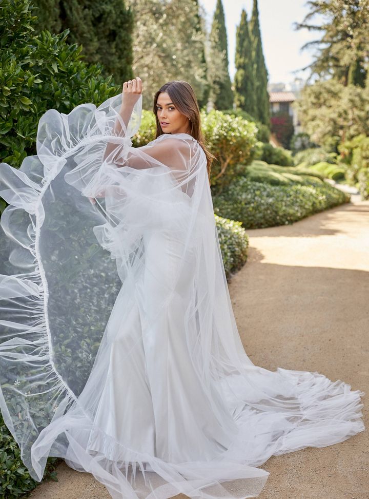 Monique Lhuillier Saten Gelinlik