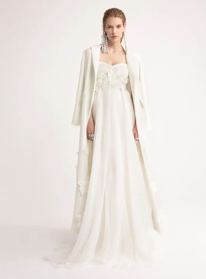 2025 Yolan Cris -12-25