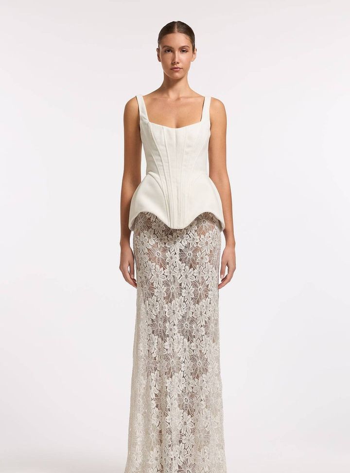 2026 Costarellos-23-26 Kare Yaka Düz Kesim Göğüs Dekolteli Gelinlik