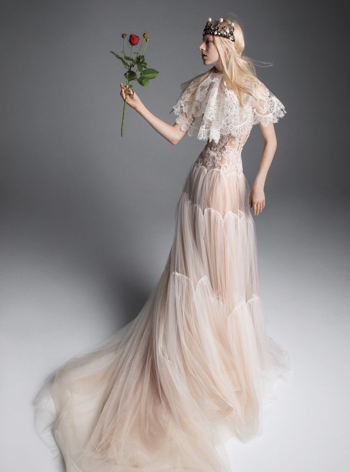 Vera Wang Dantel Yaka Gelinlik