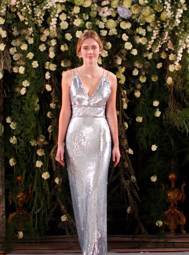 Jenny Packham Metalik Gelinlik Modeli