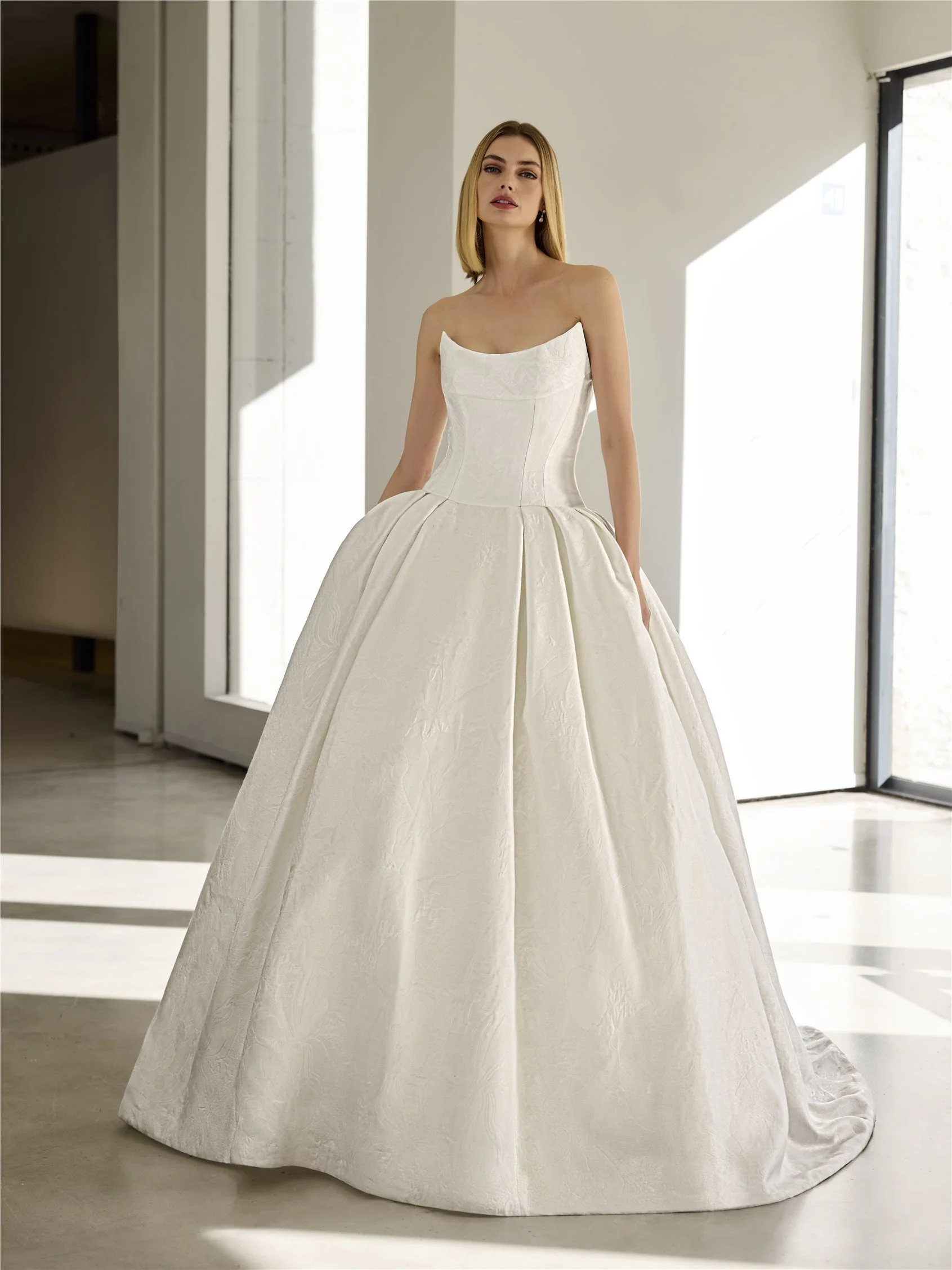 2026 Pronovias -22-26