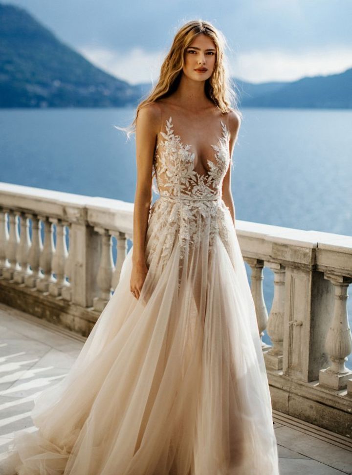 Berta İllüzyon Yaka Gelinlik