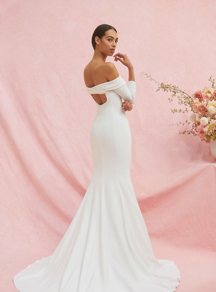 Carolina Herrera Düşük Omuz Gelinlik